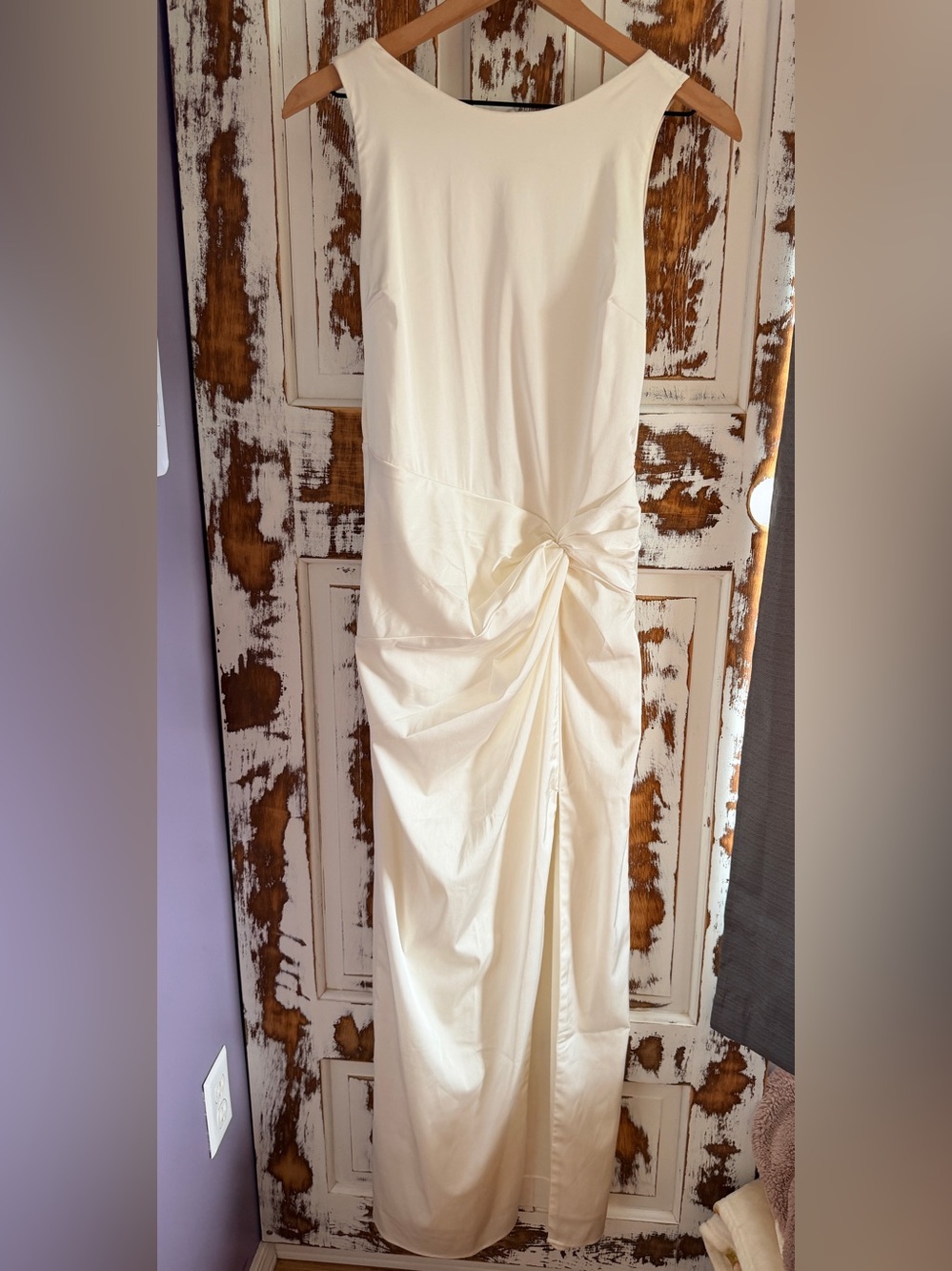 Abercrombie & Fitch Sleeveless Twist-Front Maxi Dress in White Wedding Cocktail